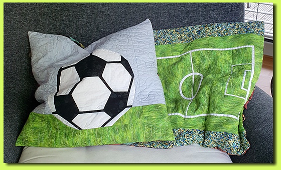 Fußballkissen